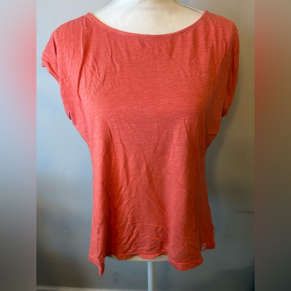Freddy “The Slounge” Women's Short Sleeve Coral Tee